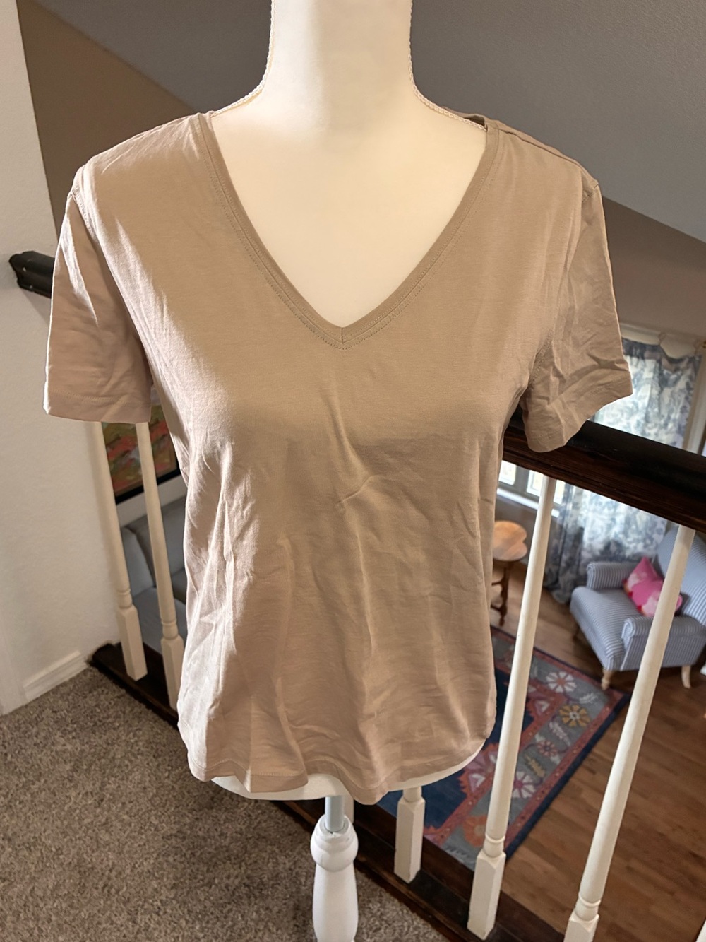 Mango V-Neck Short Sleeve Tee